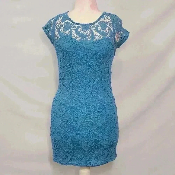 LC Lauren Conrad Crochet Dress - Picture 1 of 10